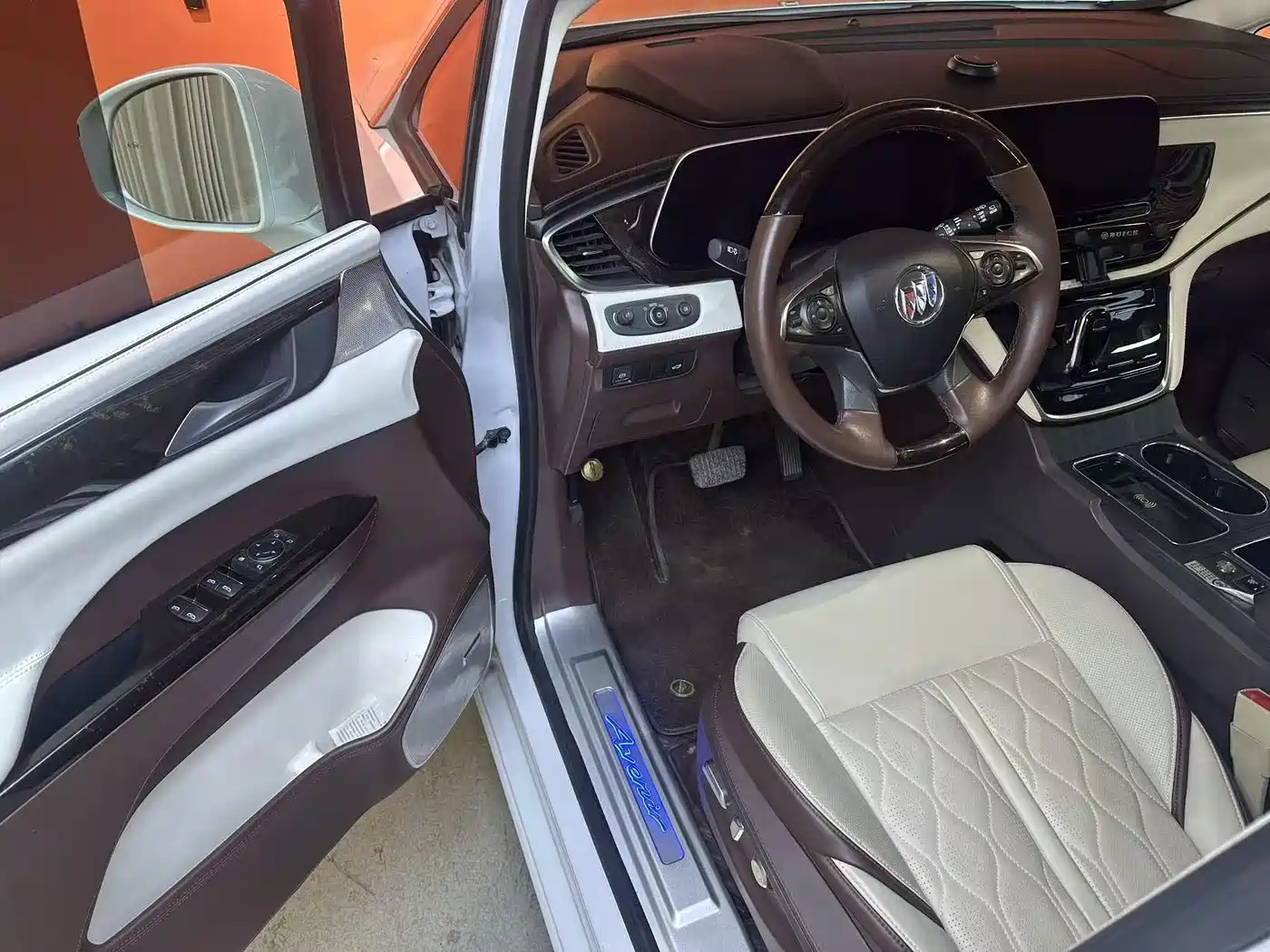 Buick GL8 2022 ES Landmark 653T Premium фото 19