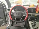 Фото 11 - Geely Coolray