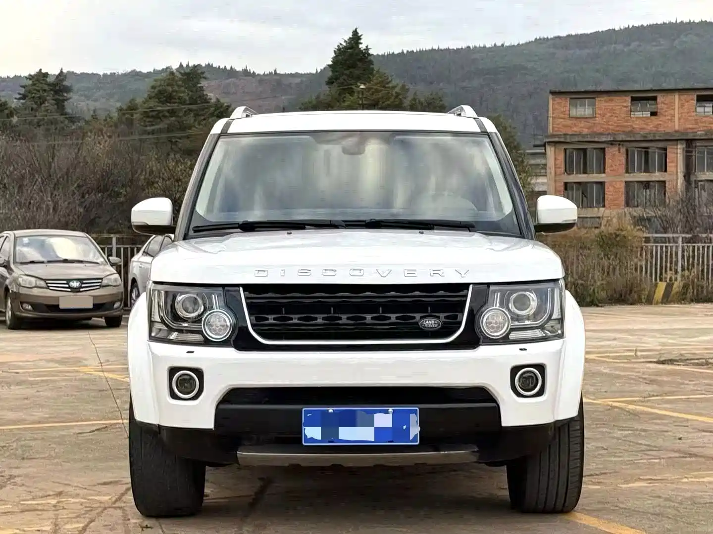 صورة 2 - Land Rover Discovery