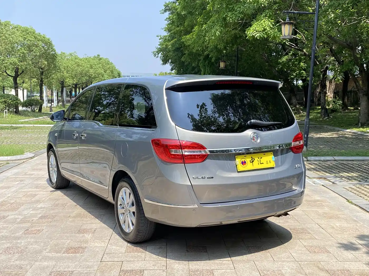 Buick GL8 2018 28T Luxury Model China VI фото 7