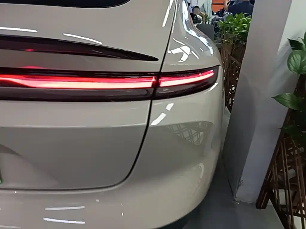 NIO ET5 2023 2022 75kWh