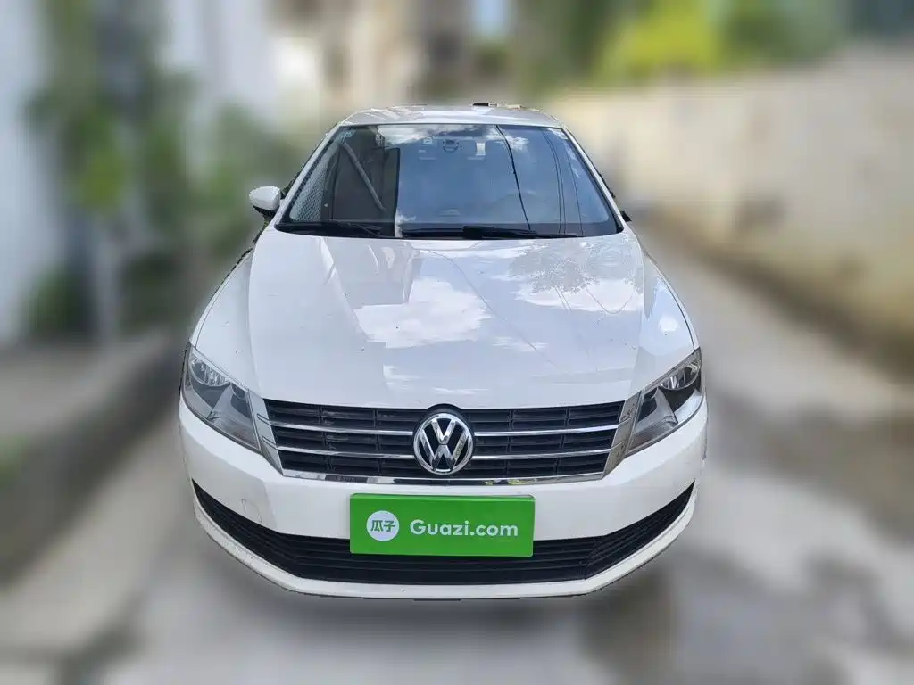صورة 3 - Volkswagen Lavida Tour