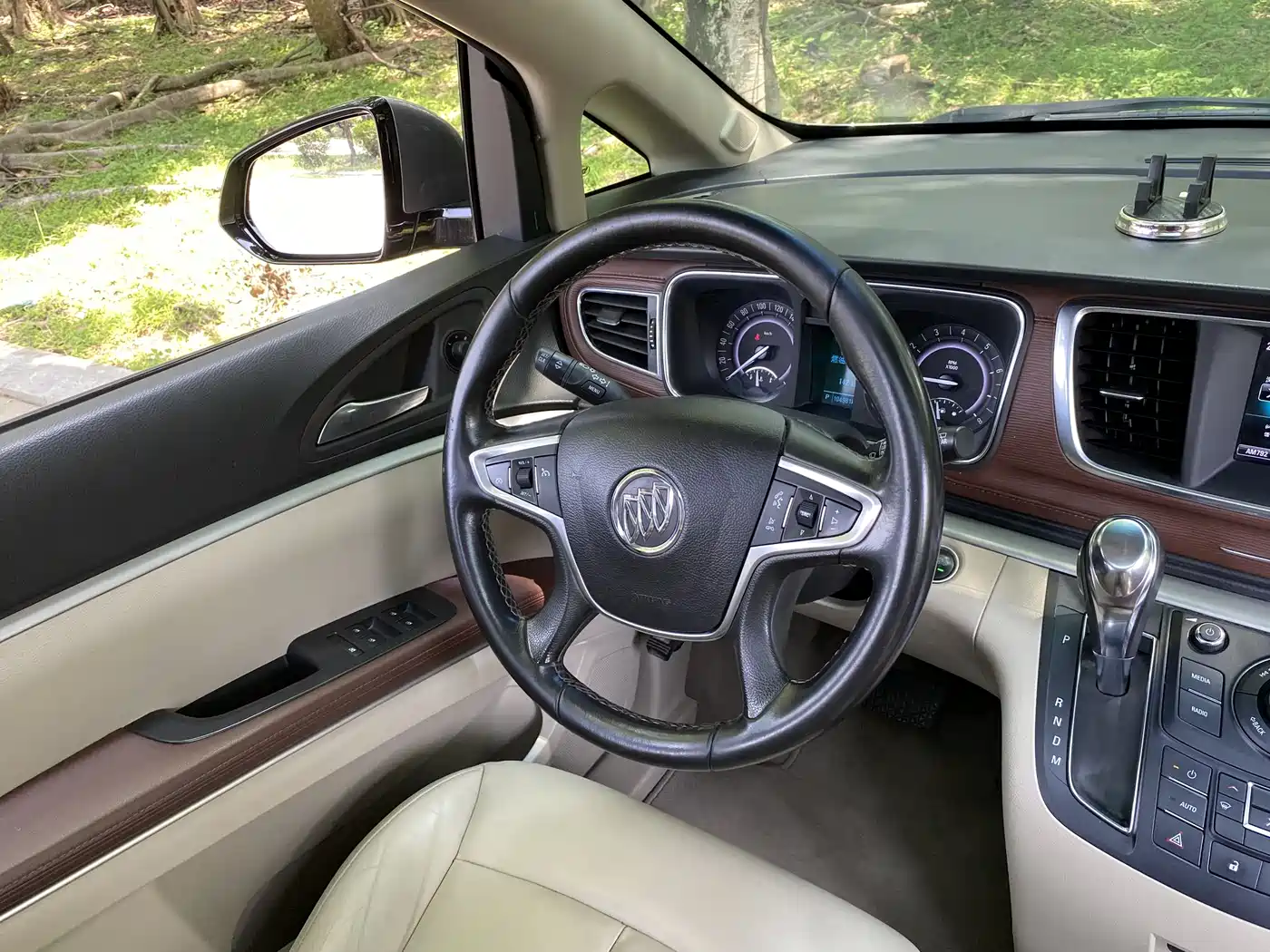 Buick GL8 2018 28T Luxury Model China VI фото 12