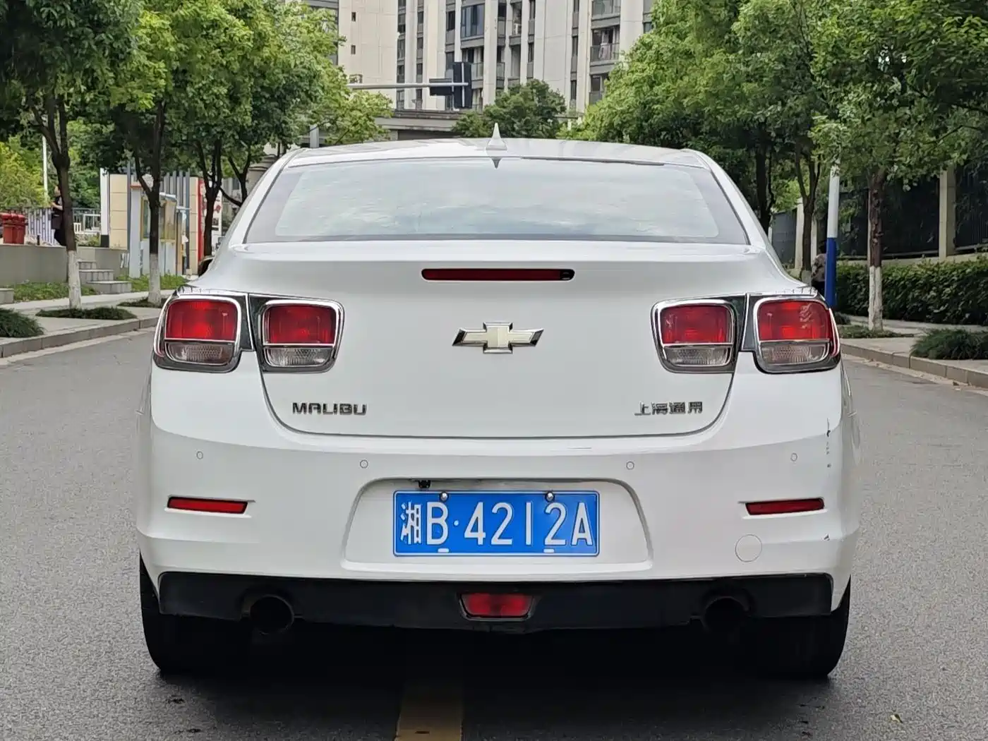 Chevrolet Malibu 2013 2.0L Automatic Luxury Edition фото 4