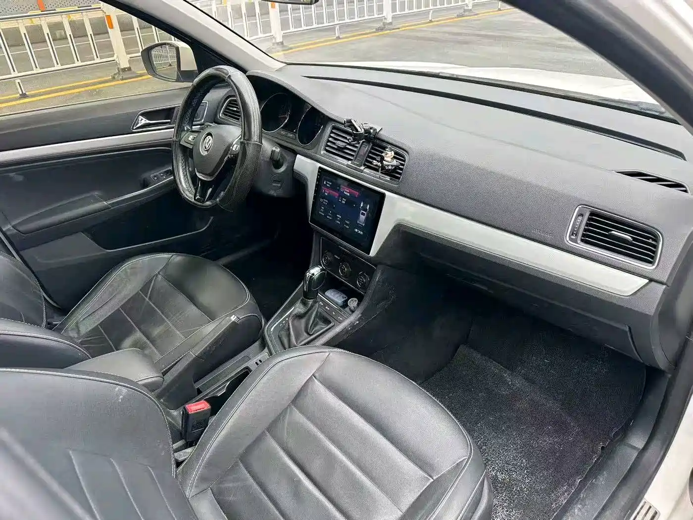Volkswagen Lavida Tour 2018 2017 180TSI DSG Comfort Edition