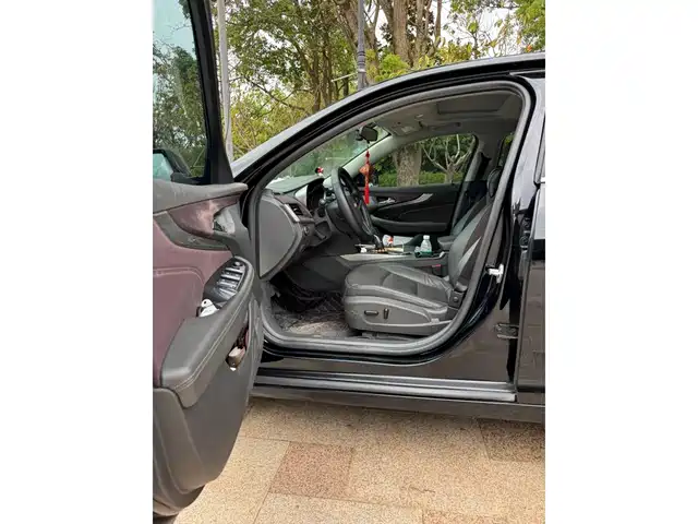 Chevrolet Malibu 2018 530T Automatic Luxury Edition — фото 3