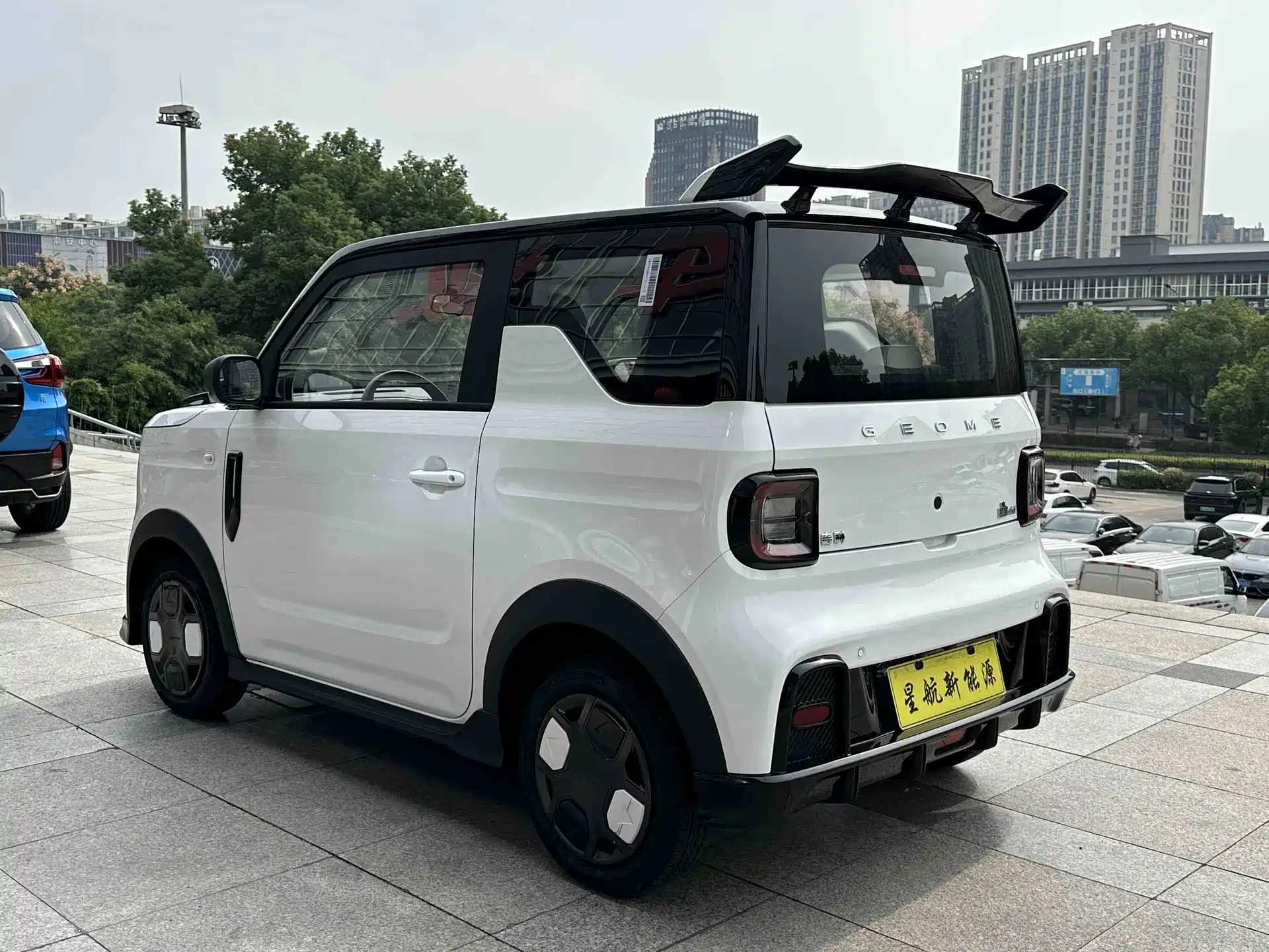 Photo 6 - Geely Galaxy Panda