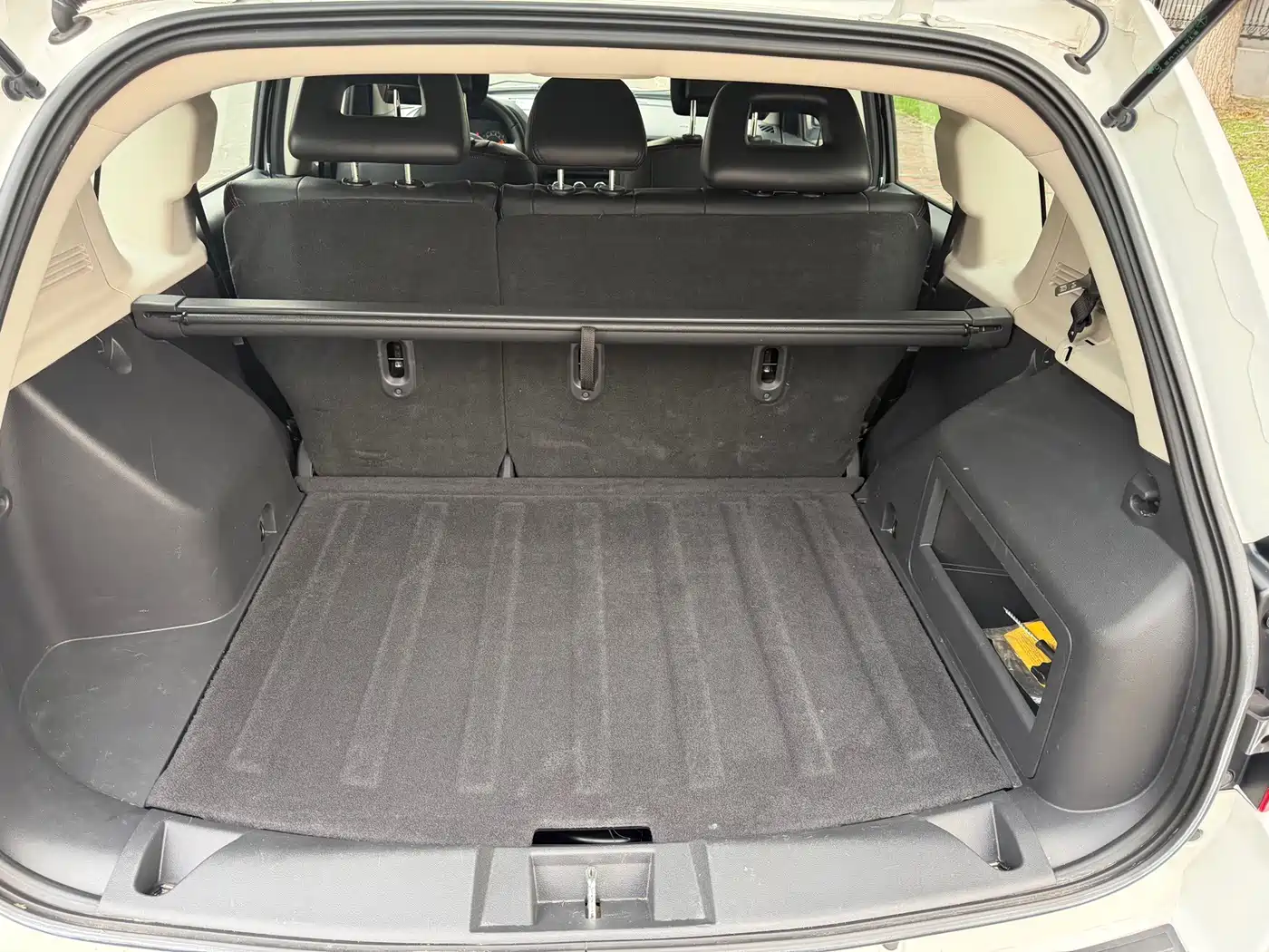Jeep Compass (Import) 2013 2013 2.0L FWD Sport