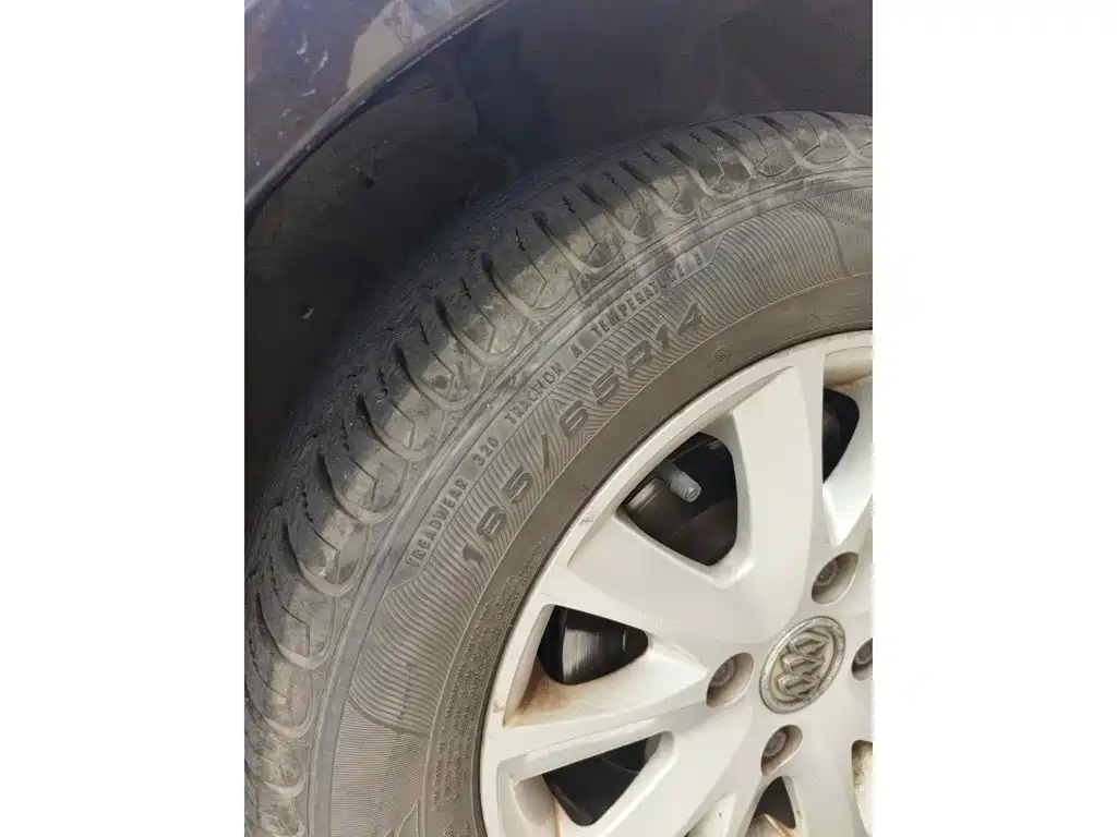 Buick Excelle 2012 2011 1.6LX-MT
