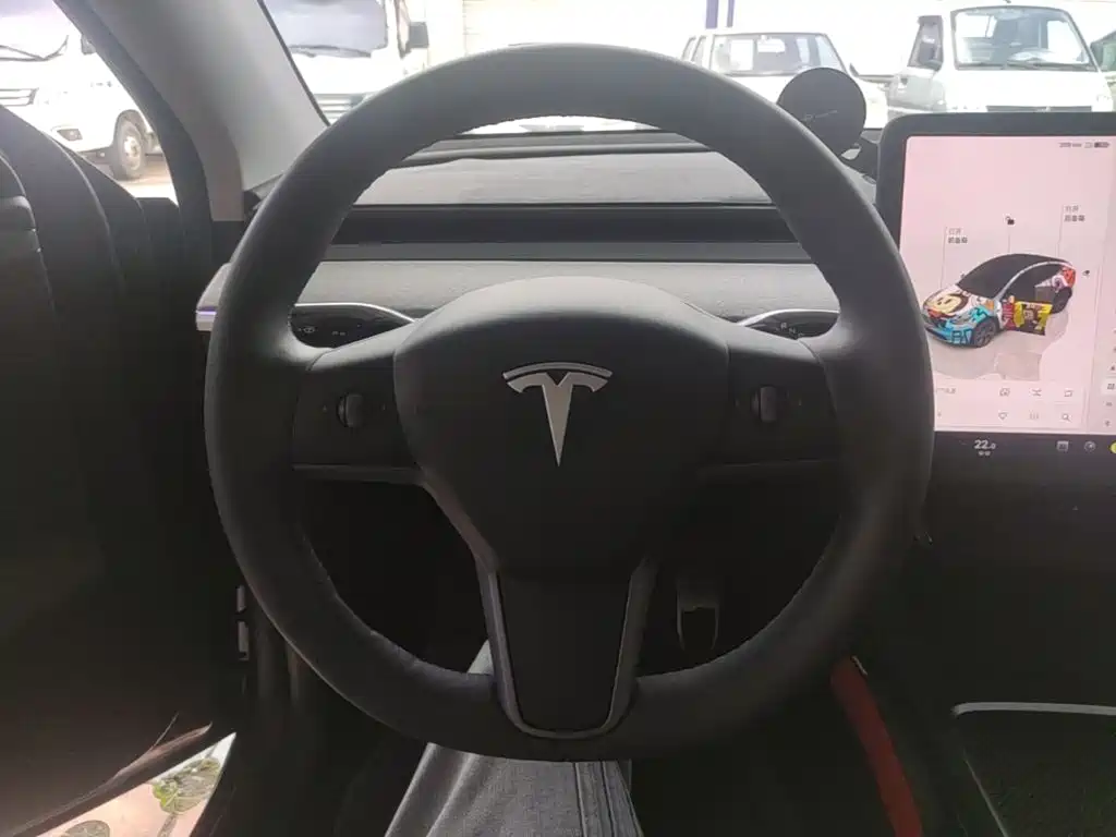 Фото 7 - Tesla Model Y