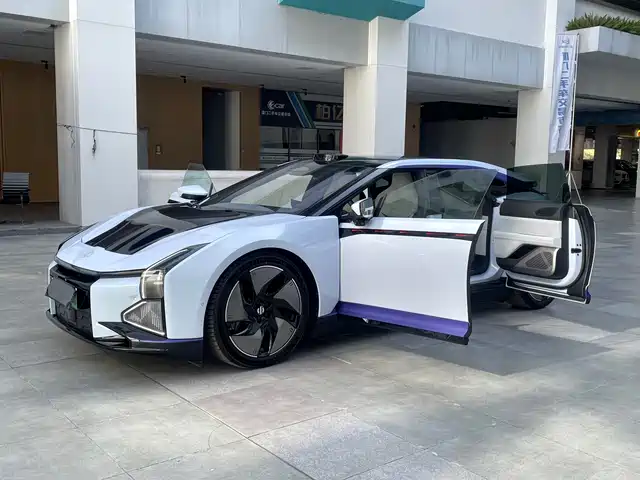  HiPhi HiPhi Z 2023 5-Seater