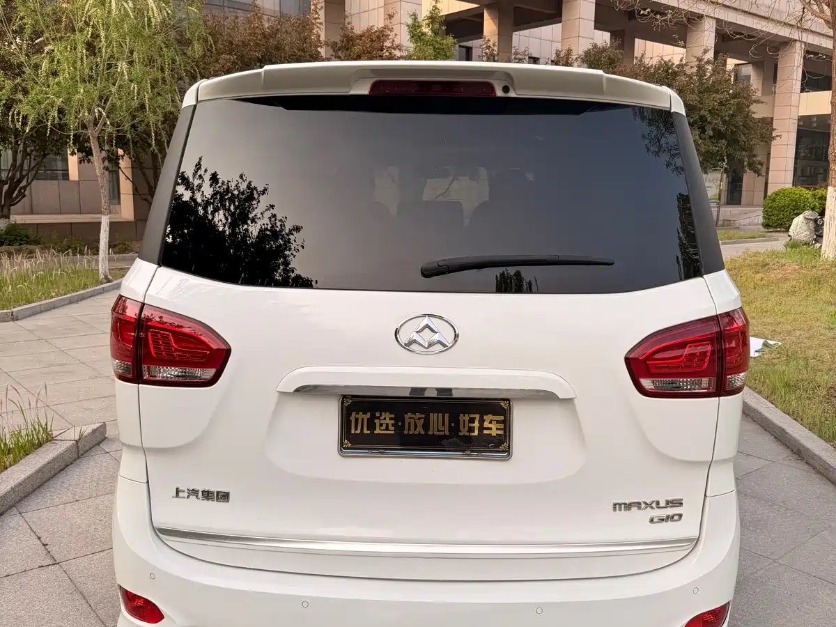 SAIC Maxus Maxus G10 2016 2.0T Automatic Luxury Executive Edition фото 10