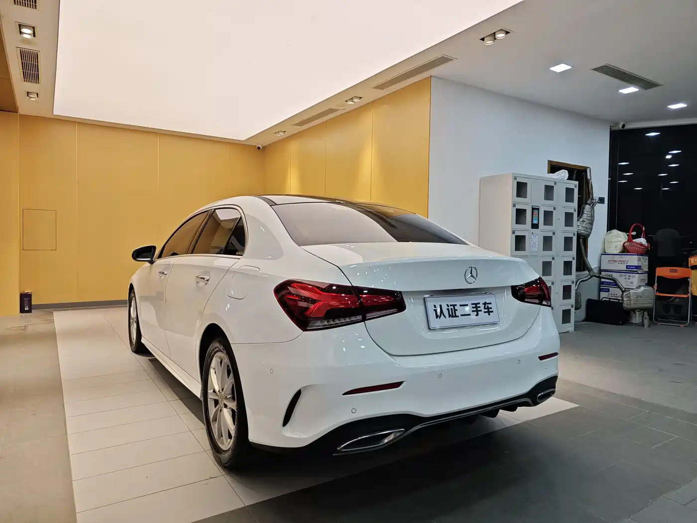 Mercedes-Benz A-Class 2021 A 200 L Sport Sedan Fashion Edition фото 24