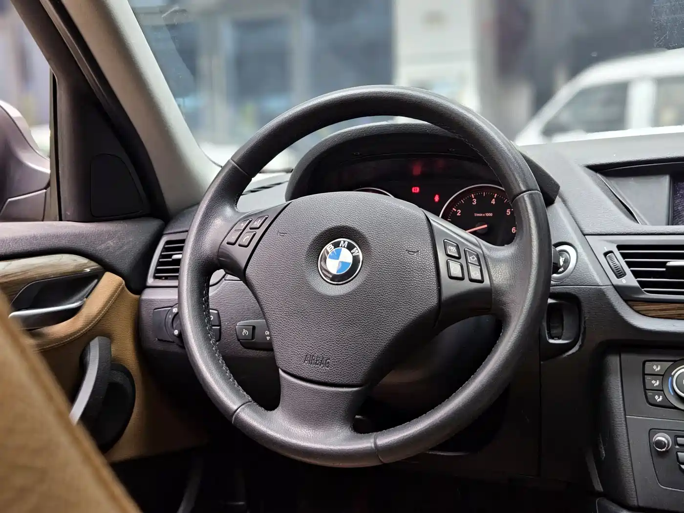 BMW X1 (Import) 2012 2012 xDrive20i