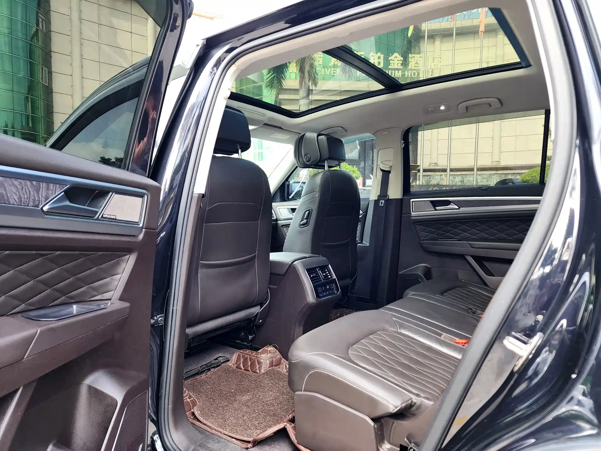 Фото 22 - Volkswagen Teramont