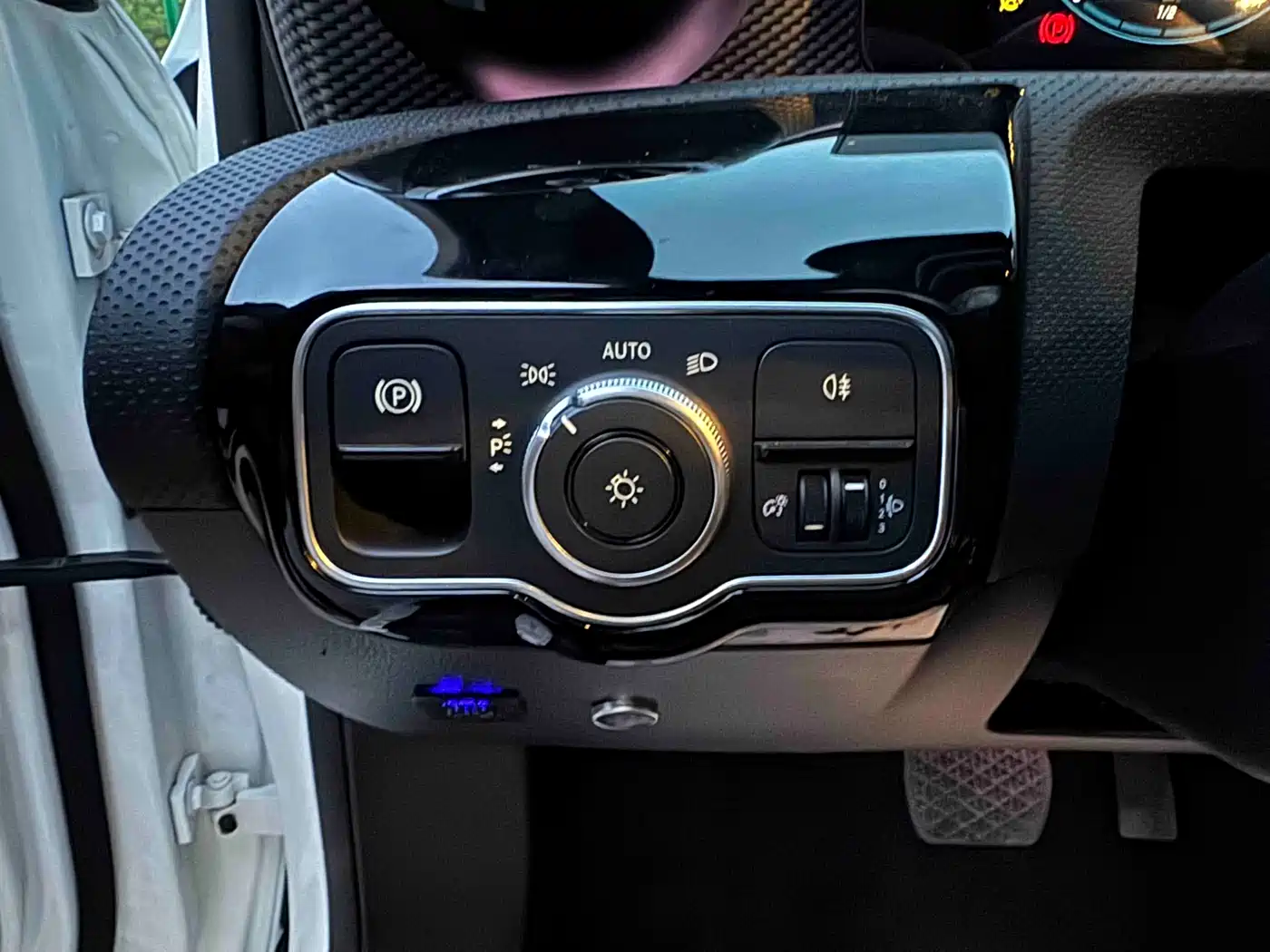 Mercedes-Benz A-Class 2022 Facelift A 180 L Sport Sedan фото 20