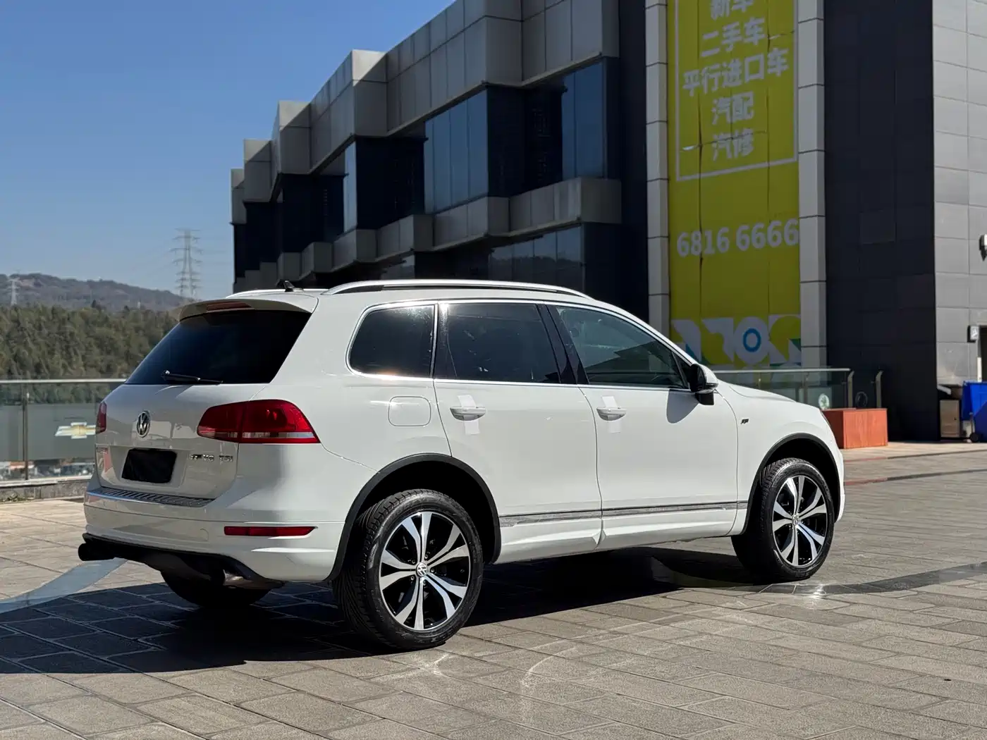 Volkswagen Touareg 2013 3.0TSI Limited Luxury Edition фото 8
