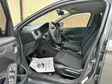صورة 9 - Citroën Elysee