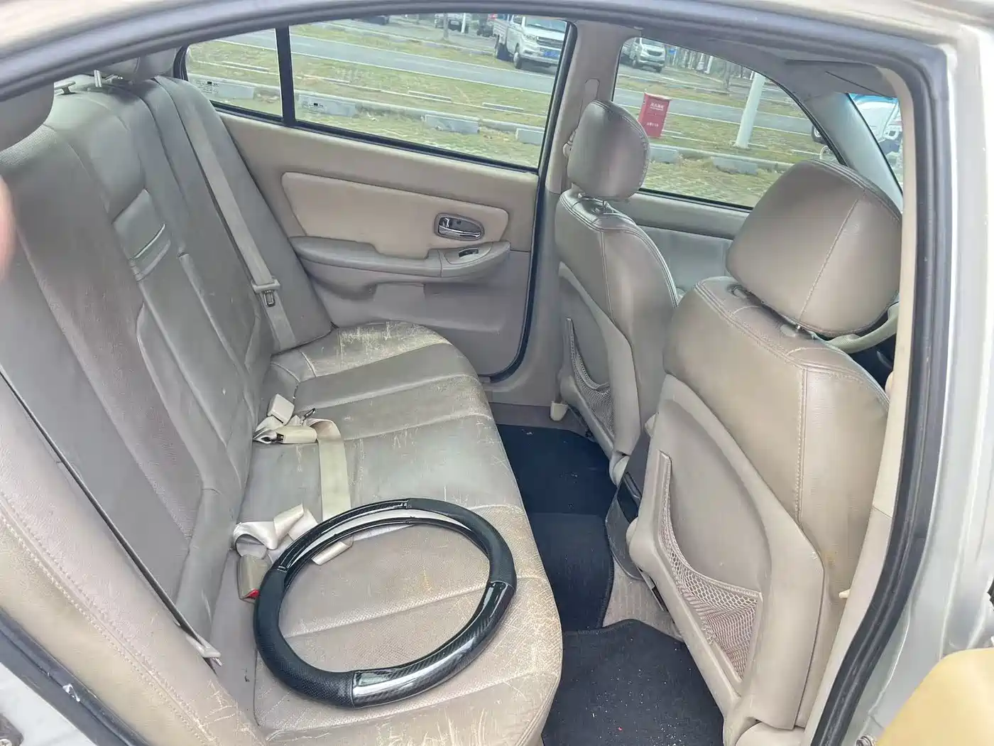 Hyundai Elantra 2005 Model 1.6L Automatic Luxury фото 12