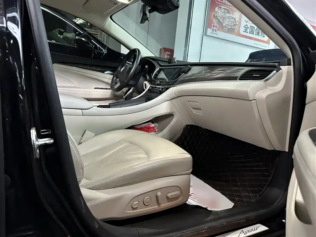 Buick LaCrosse 2021 Avenir Avia First Edition фото 4