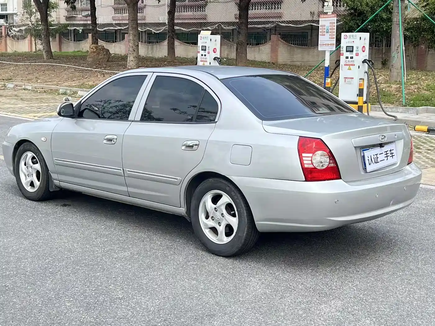 Hyundai Elantra 2005 Model 1.6L Automatic Luxury фото 16
