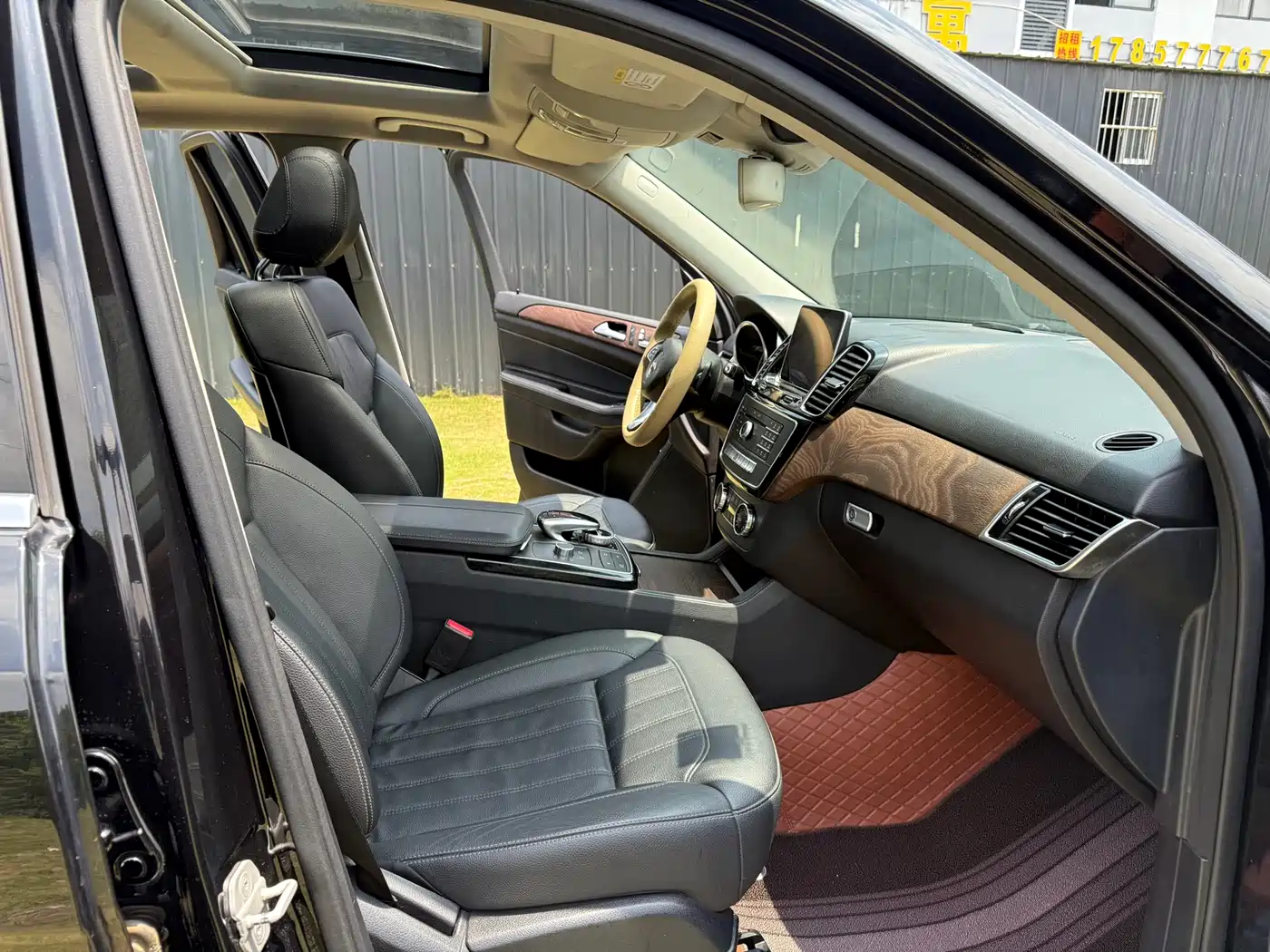 Mercedes-Benz GLE 2015 GLE 400 4MATIC фото 12