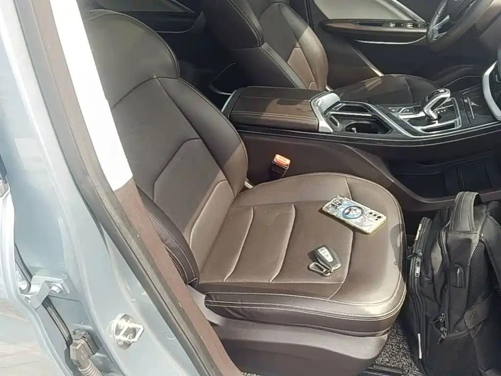 Фото 25 - Geely Jiaji
