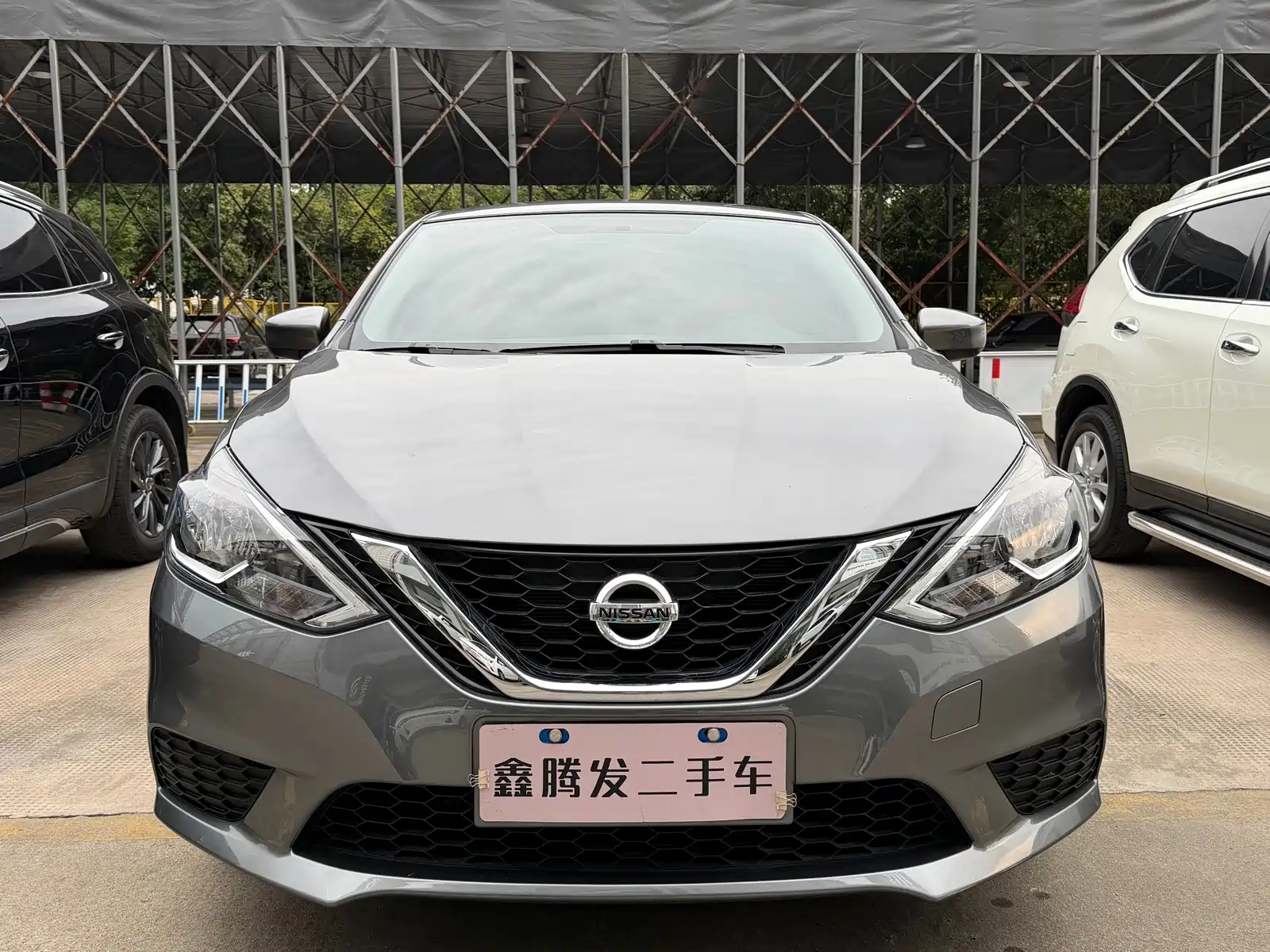 Photo 2 - Nissan Sylphy