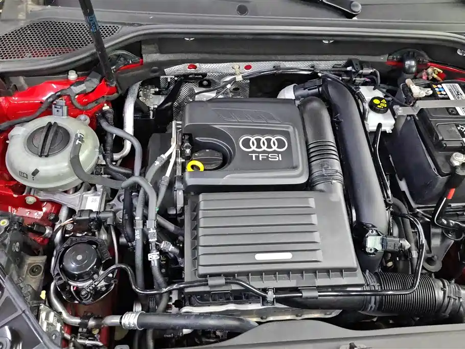 Audi Q2L 2020 35 TFSI Progressive Dynamic Model фото 10
