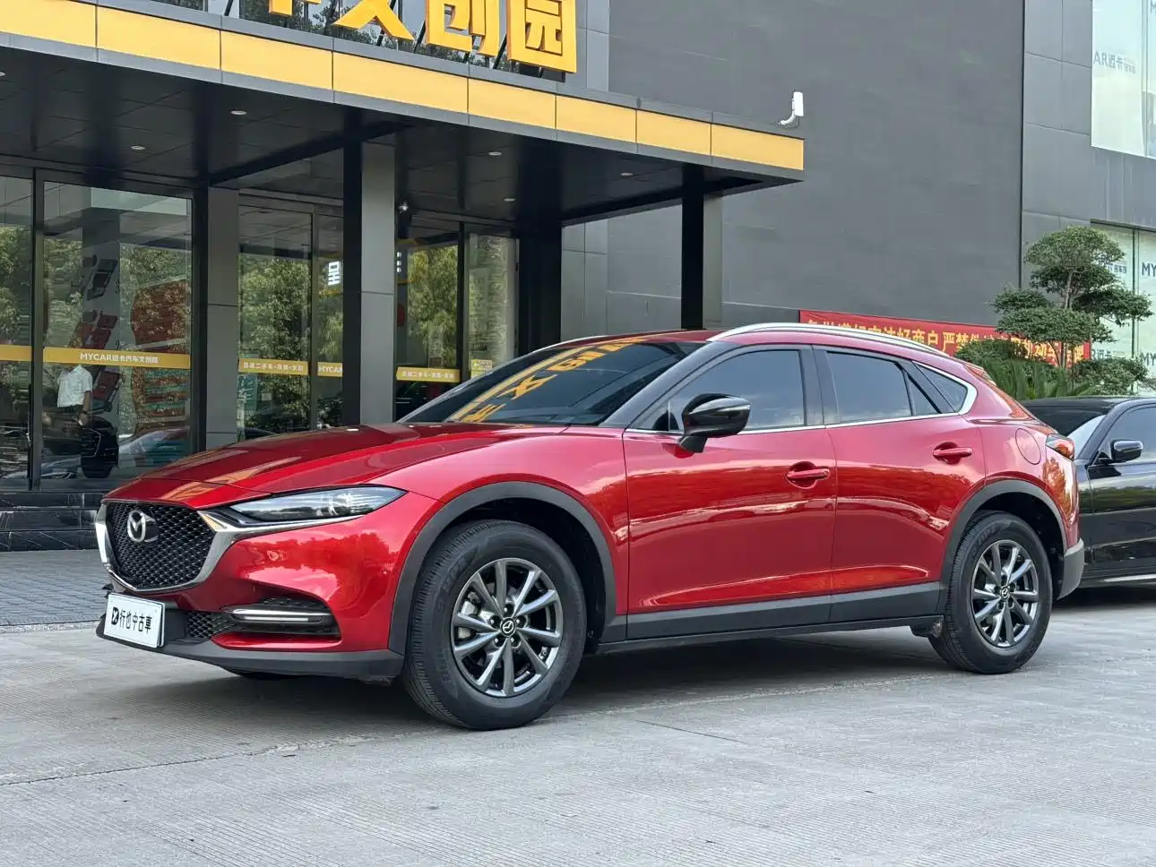 Фото 1 - Mazda CX-4