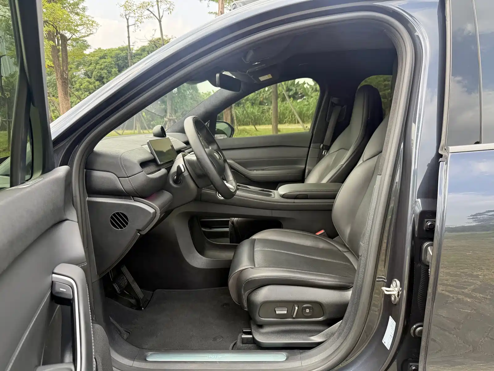 Фото 4 - NIO EC6