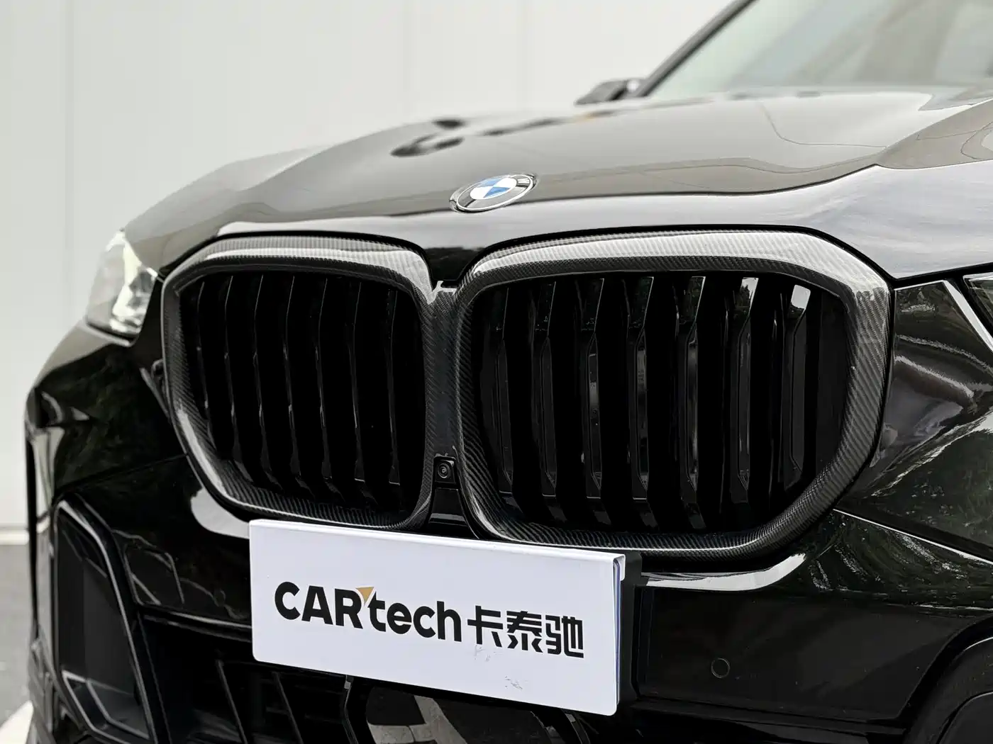 BMW X5 2023 xDrive 30Li Premium M Sport Black Night Package фото 18