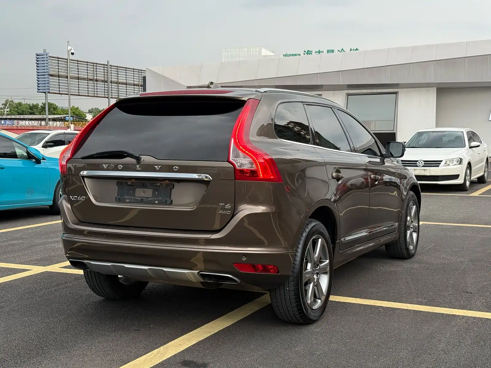 Photo 24 - Volvo XC60 (Import)