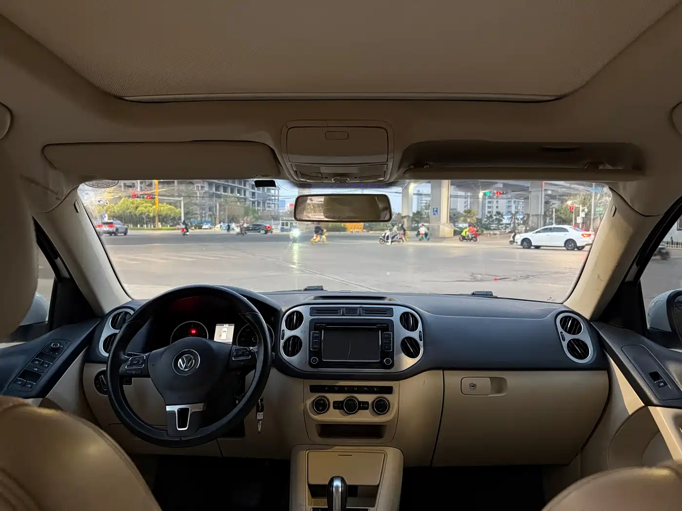Volkswagen Tiguan 2013 1.8TSI Automatic 2WD Luxury Model фото 10