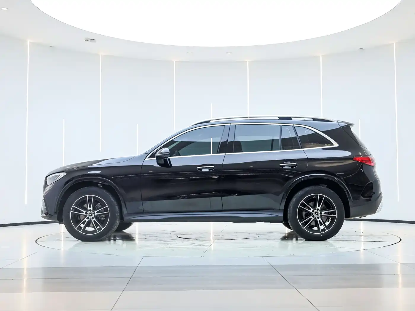 Mercedes-Benz GLC 2025 Facelift GLC 260 L 4MATIC Luxury фото 8