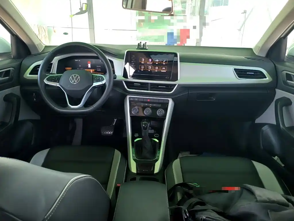 Volkswagen T-Roc, миниатюра 10