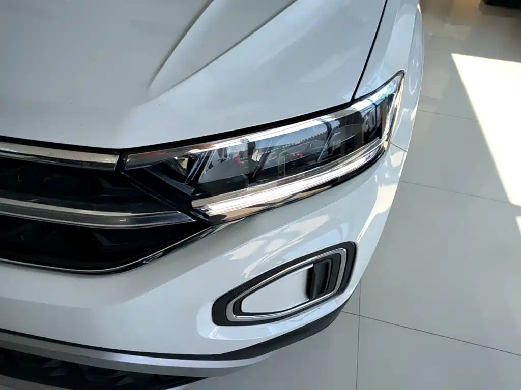 Volkswagen T-Roc, миниатюра 24