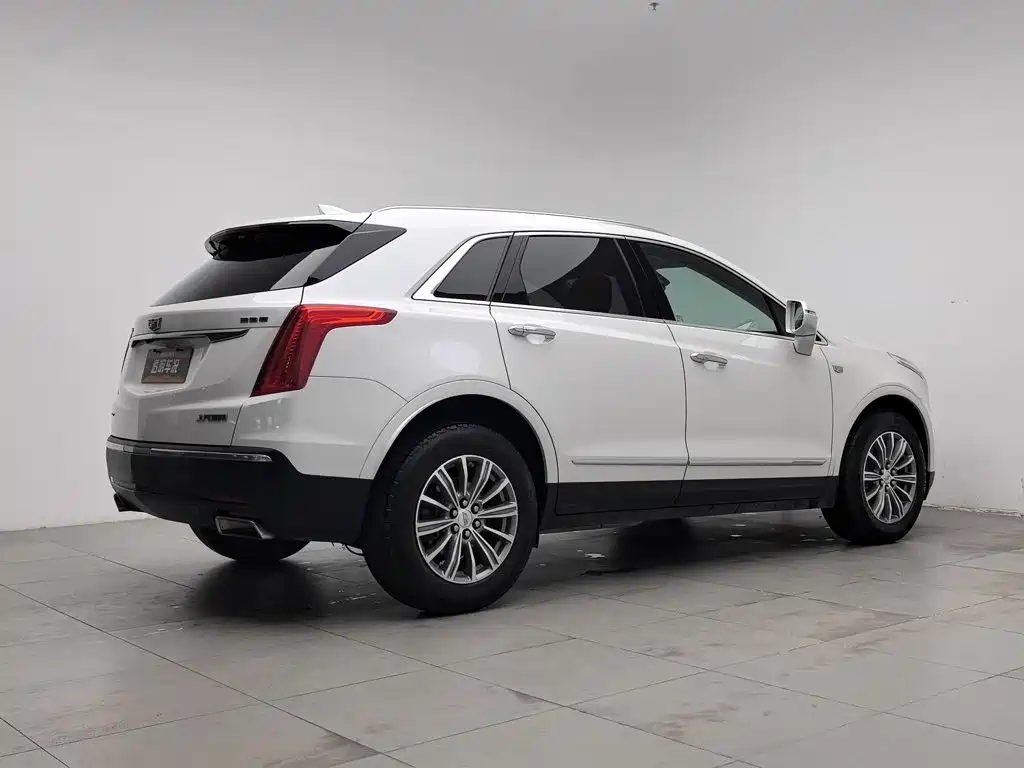 Cadillac XT5 2016 2016 28T AWD Luxury Model