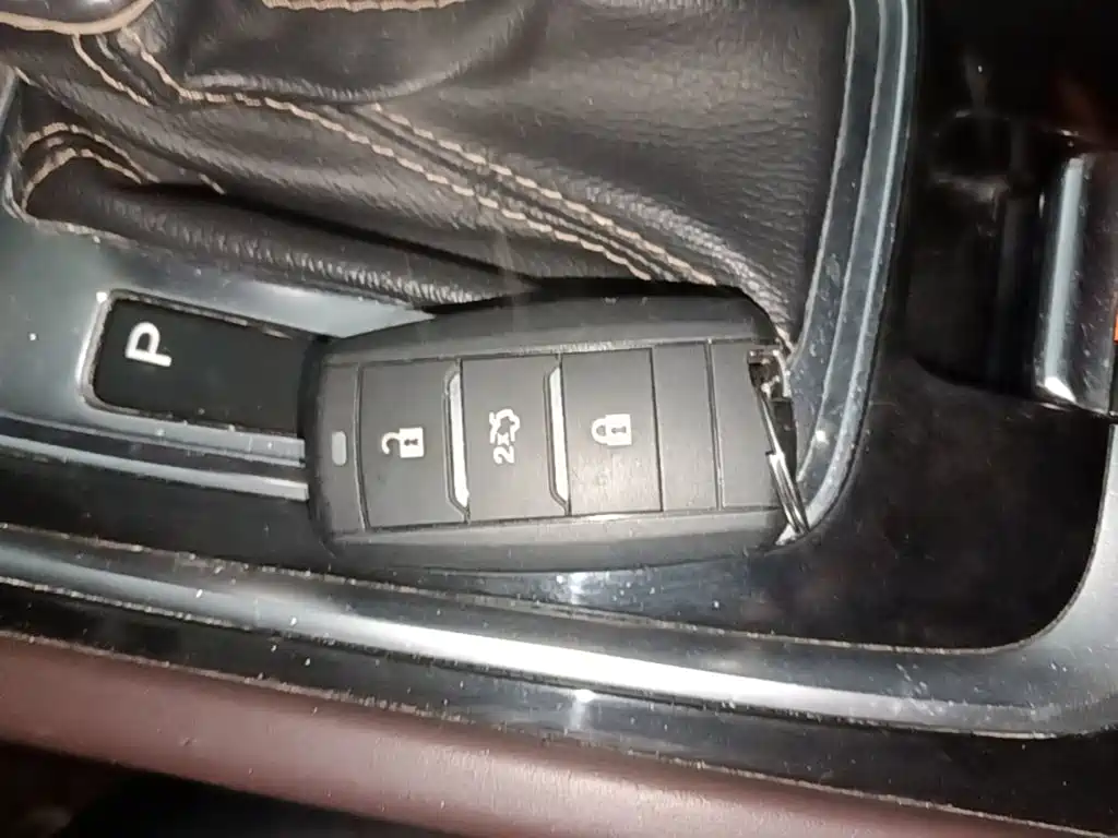 Changan Eado 2019 2018 High Energy Edition 1.6L GDI Auto Leading Edge Type China V