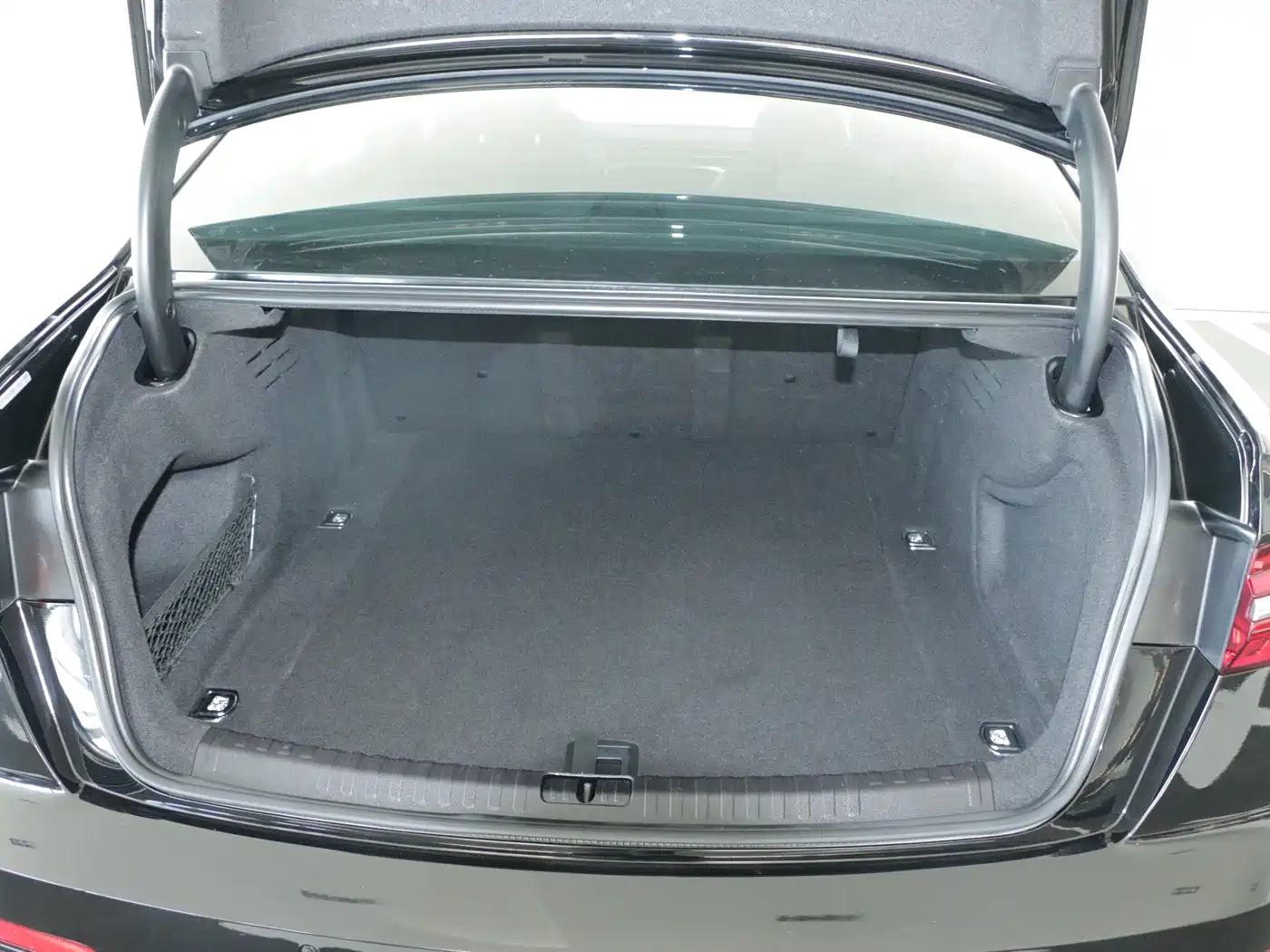 Audi A6L 2024 45 TFSI Premium Dynamic фото 6