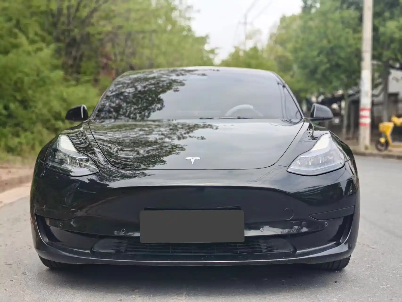 Фото 2 - Tesla Model 3