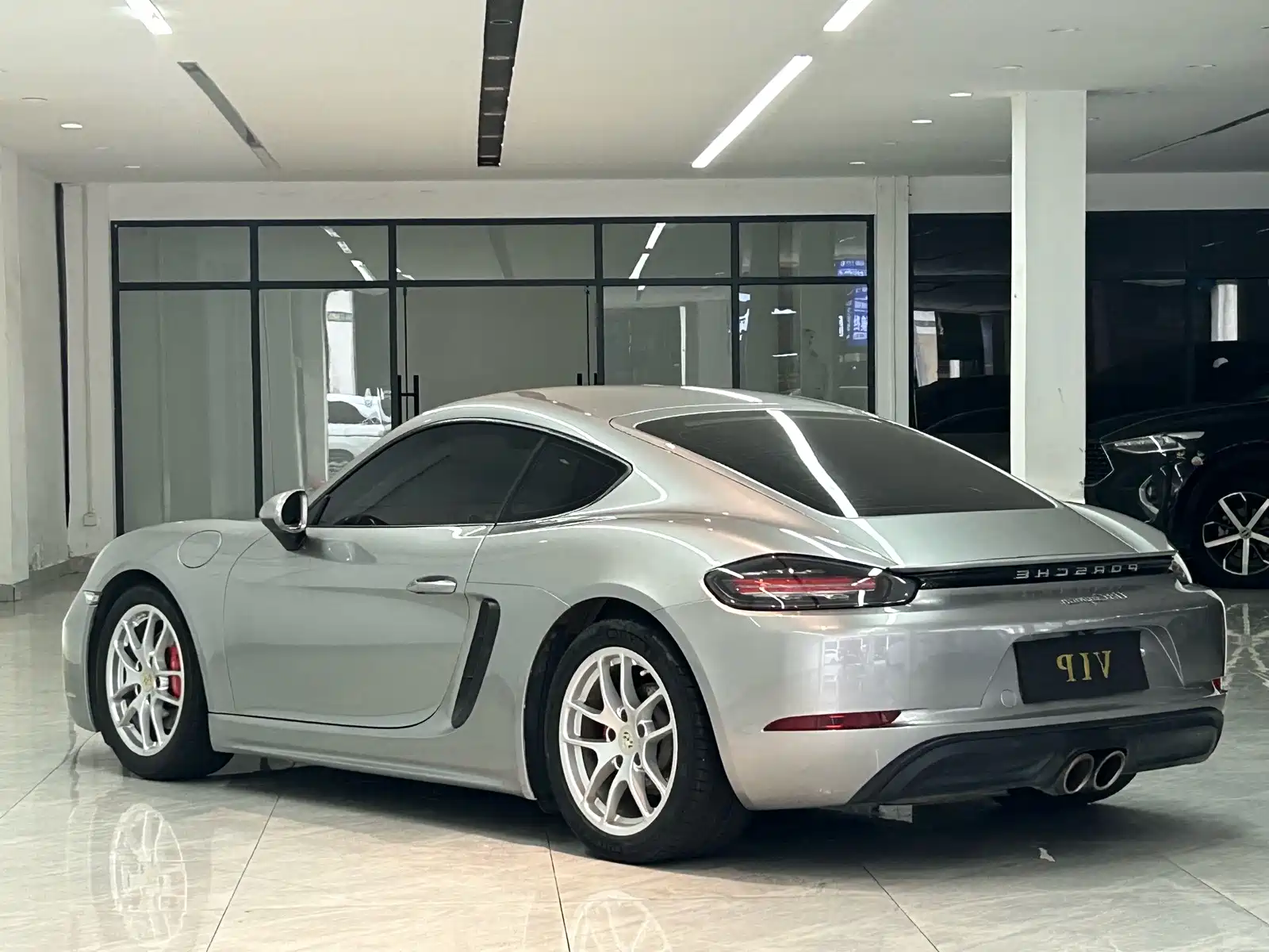 صورة 7 - Porsche 718