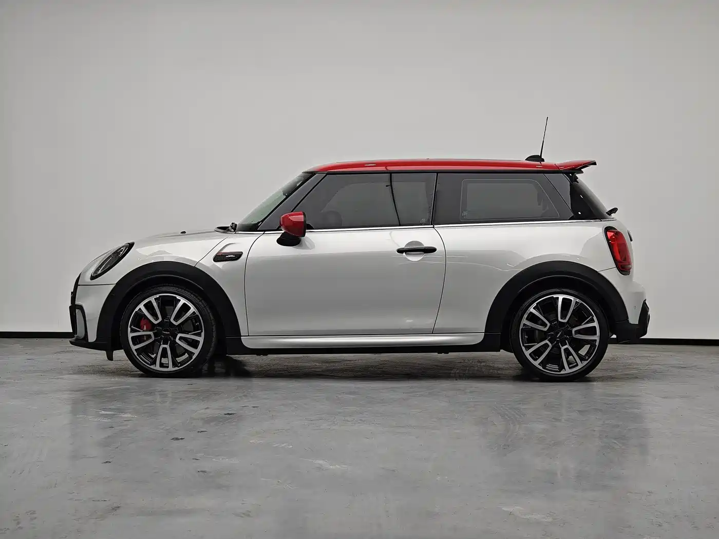 MINI JCW 2022 2.0T JOHN COOPER WORKS ALL-IN фото 19