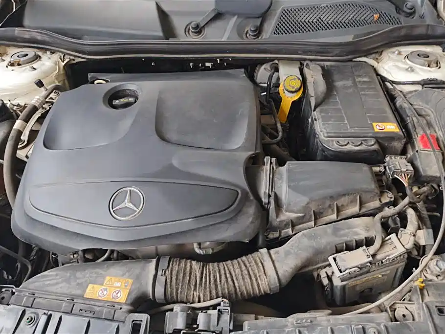 Mercedes-Benz GLA 2015 GLA 200 Fashion фото 10