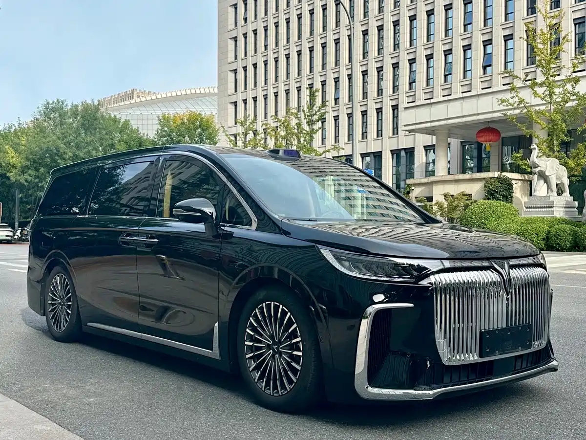 2026 Voyah Auto Voyah Dreamer