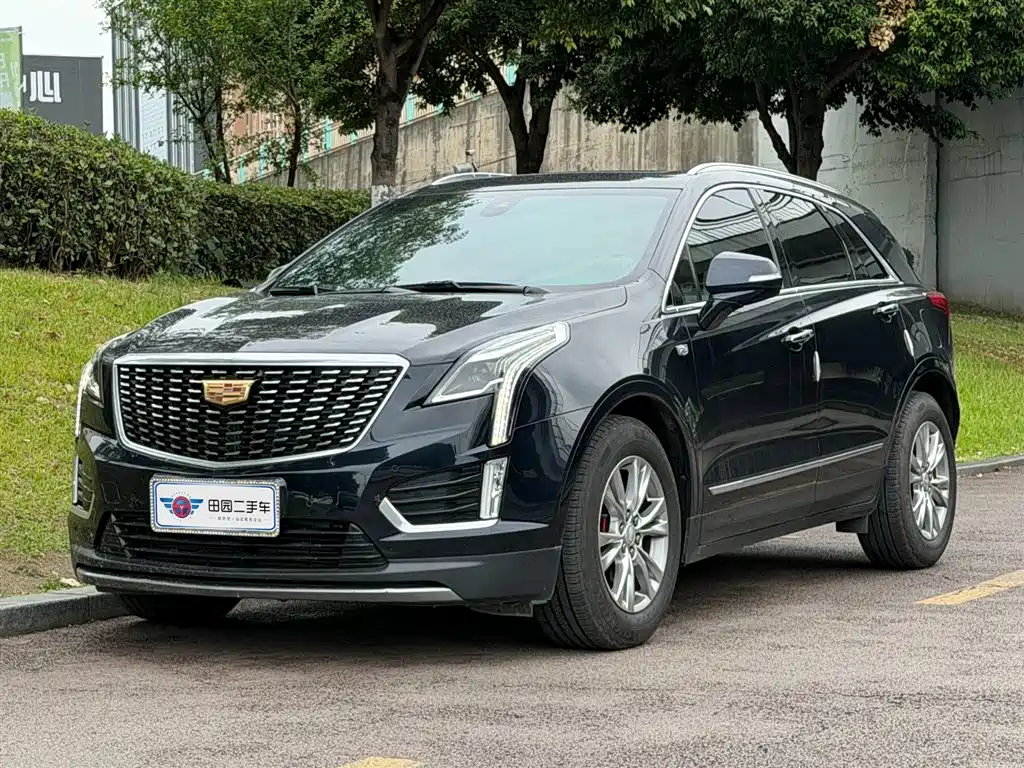 CADILLAC XT5