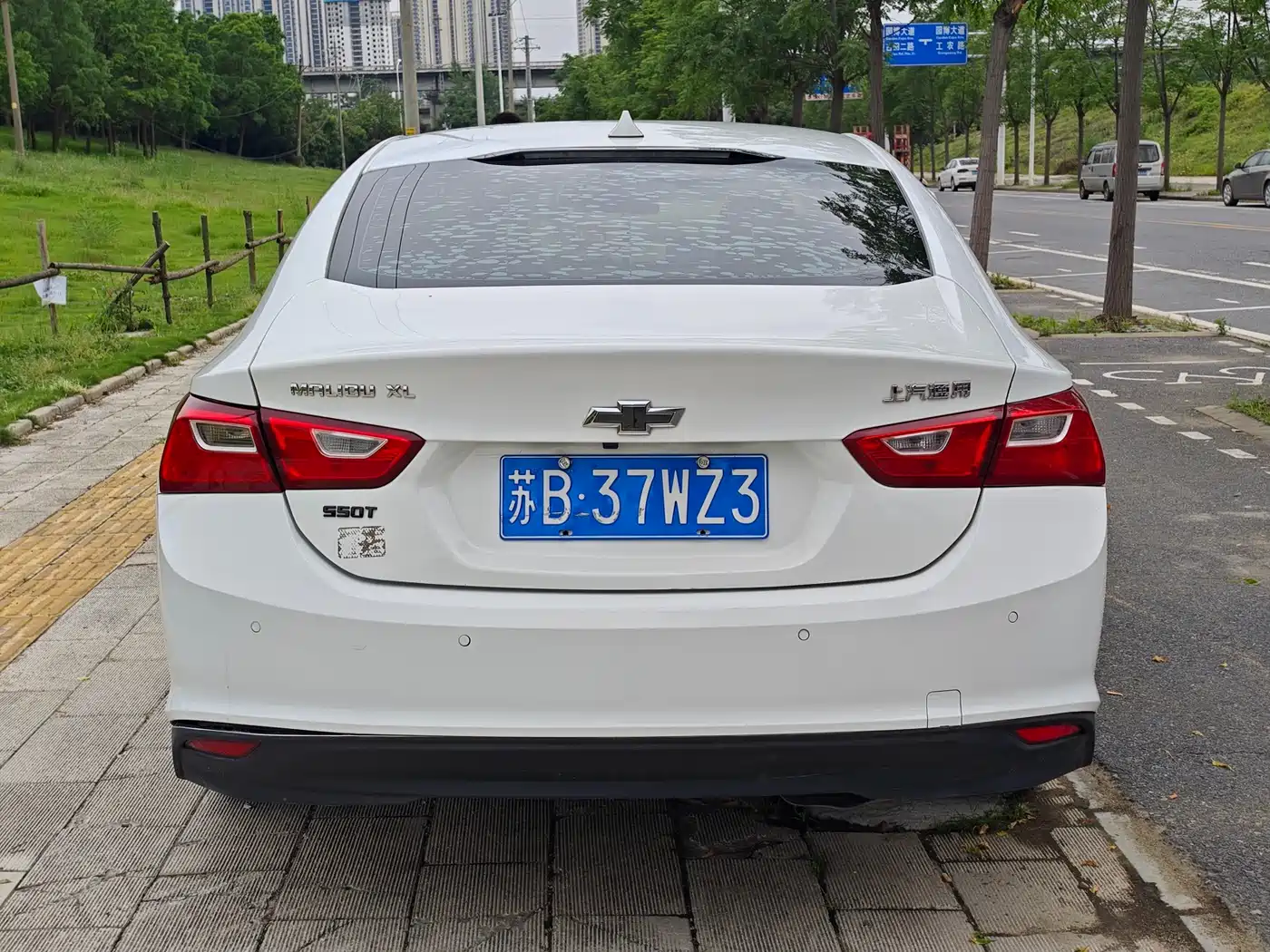 Chevrolet Malibu XL 2018 530T Auto RuiXiang Edition фото 7