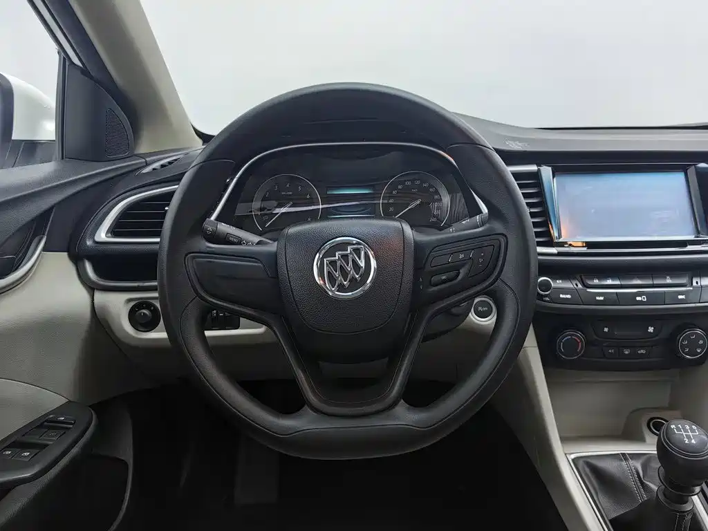 Photo 11 - Buick Excelle