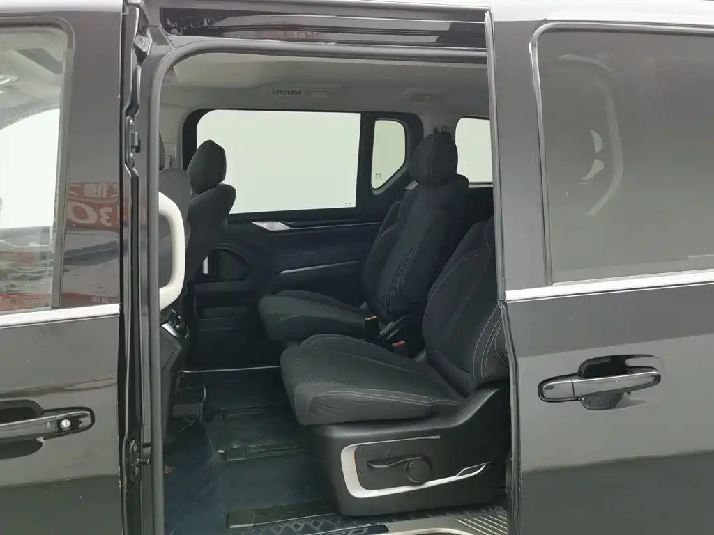SAIC Maxus Maxus G20 2020 2.0T Gasoline Automatic Luxury фото 15