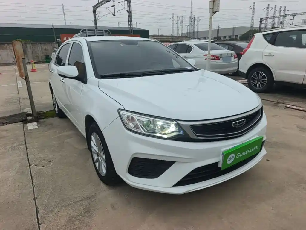 Photo 4 - Geely Vision